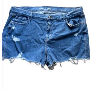 Old Navy midrise boyfriend Jean shorts, distressed 18